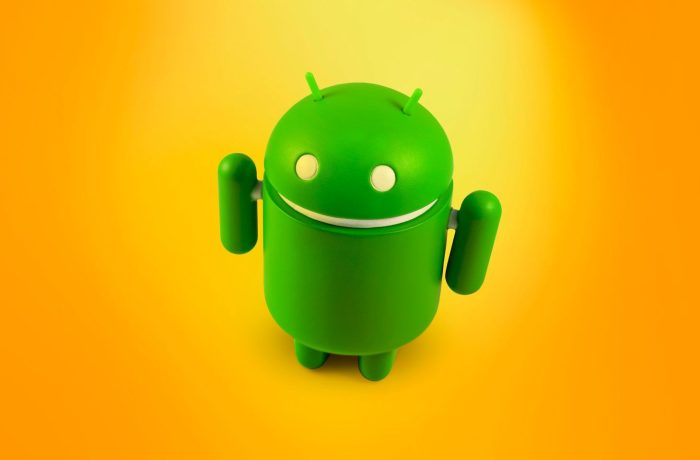 Triada: a Trojan pre-installed on Android smartphones out of the box 